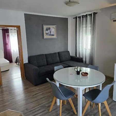 Appartement Nena Vir