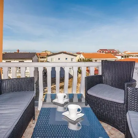 Nena Apartment *
